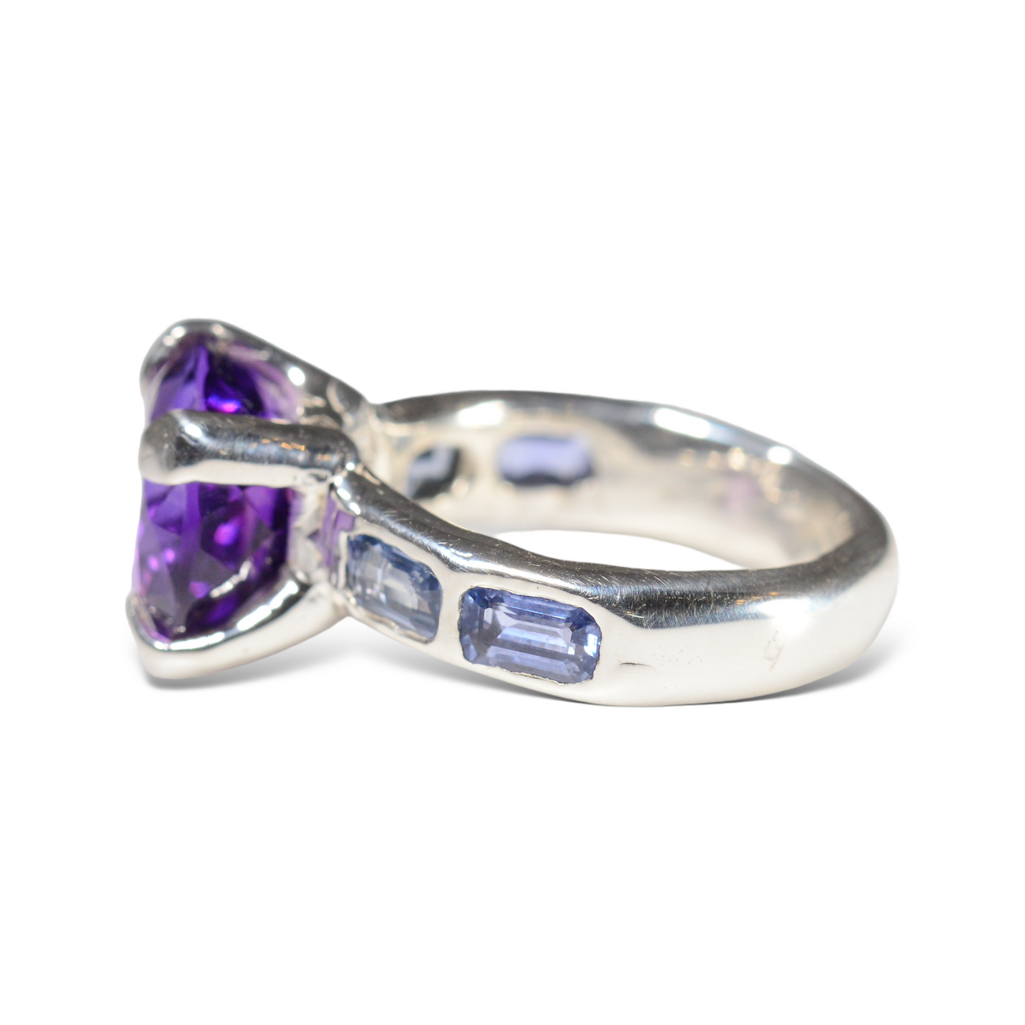 Iris Ring