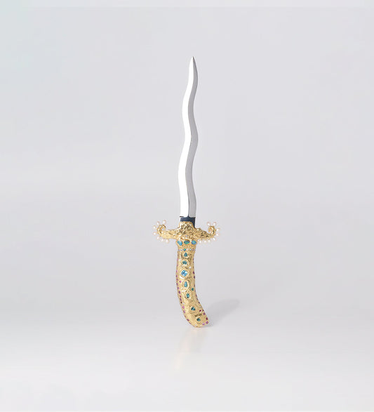 Millie's Objects – Dagger