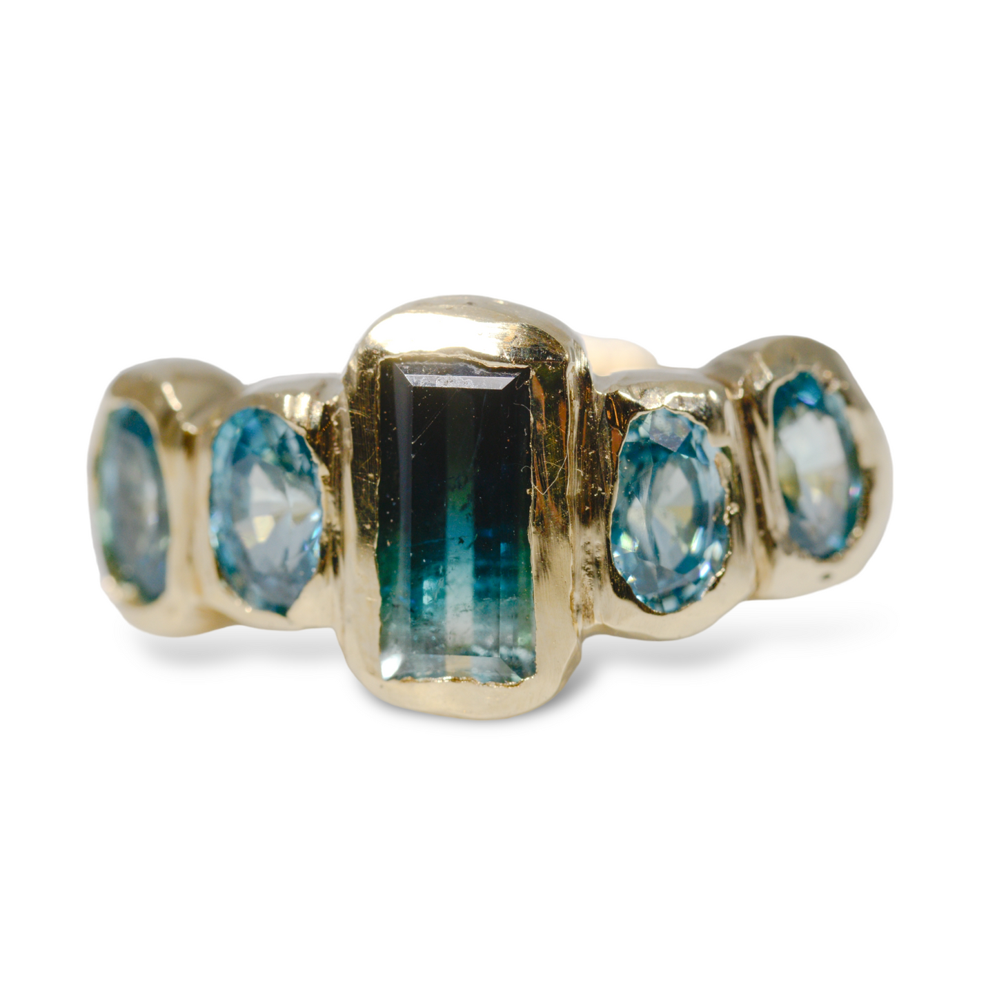 Water Walls Ring