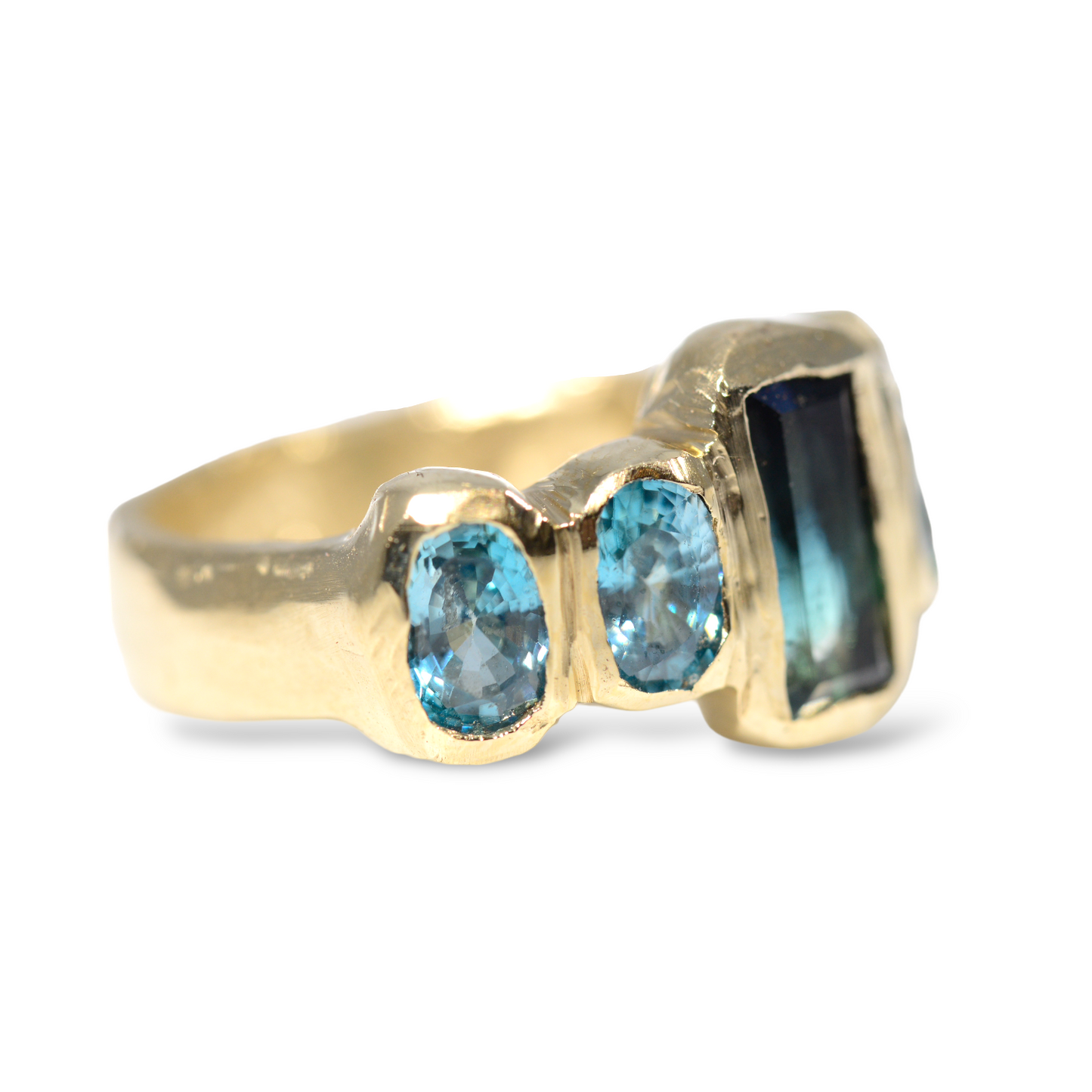 Water Walls Ring