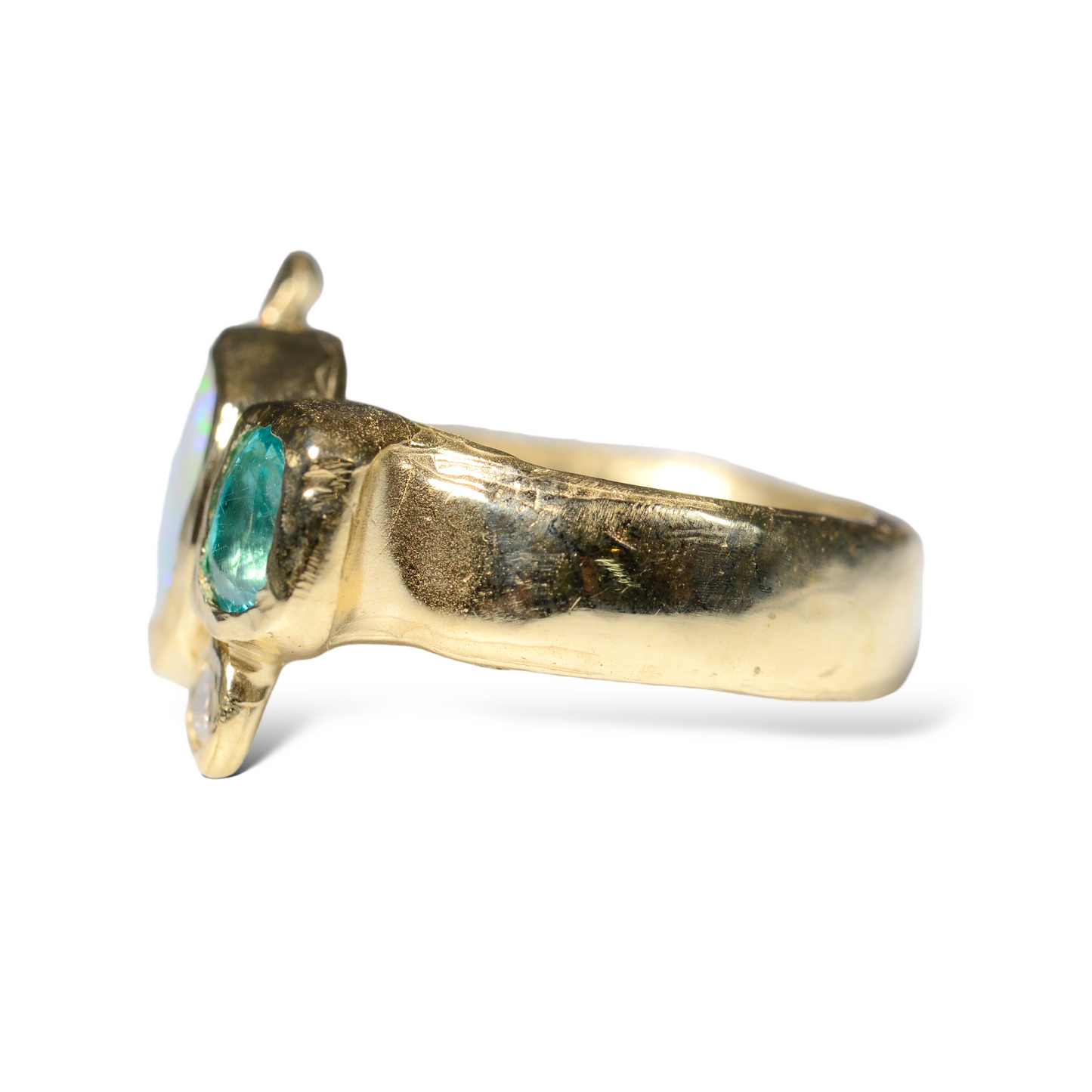 Lively Ring