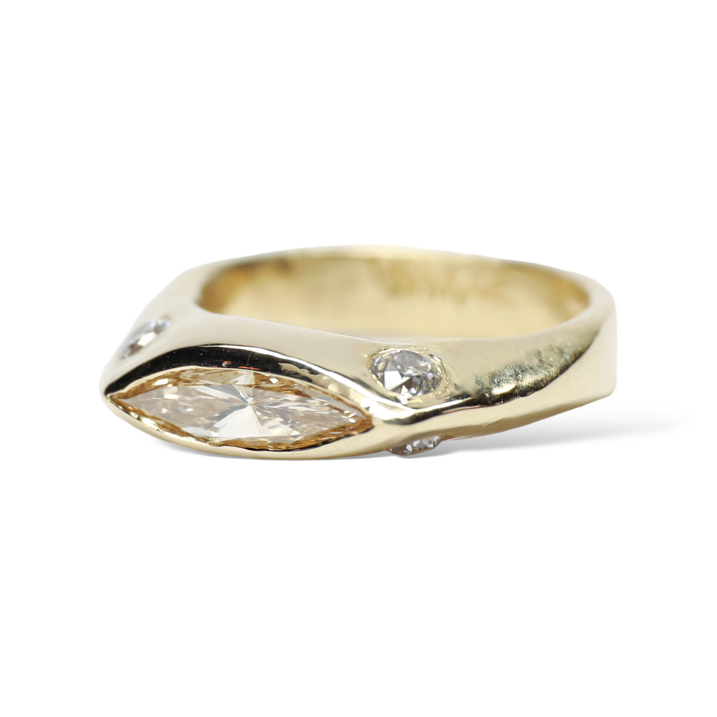 Flying Ship Ring