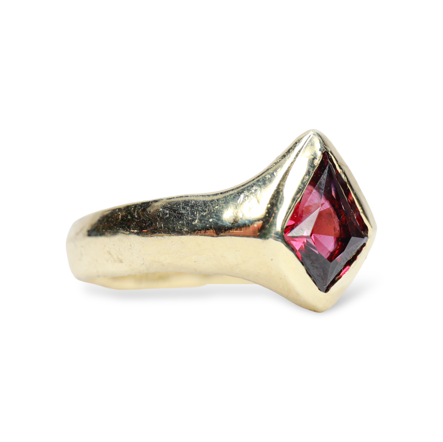 Grando Ring