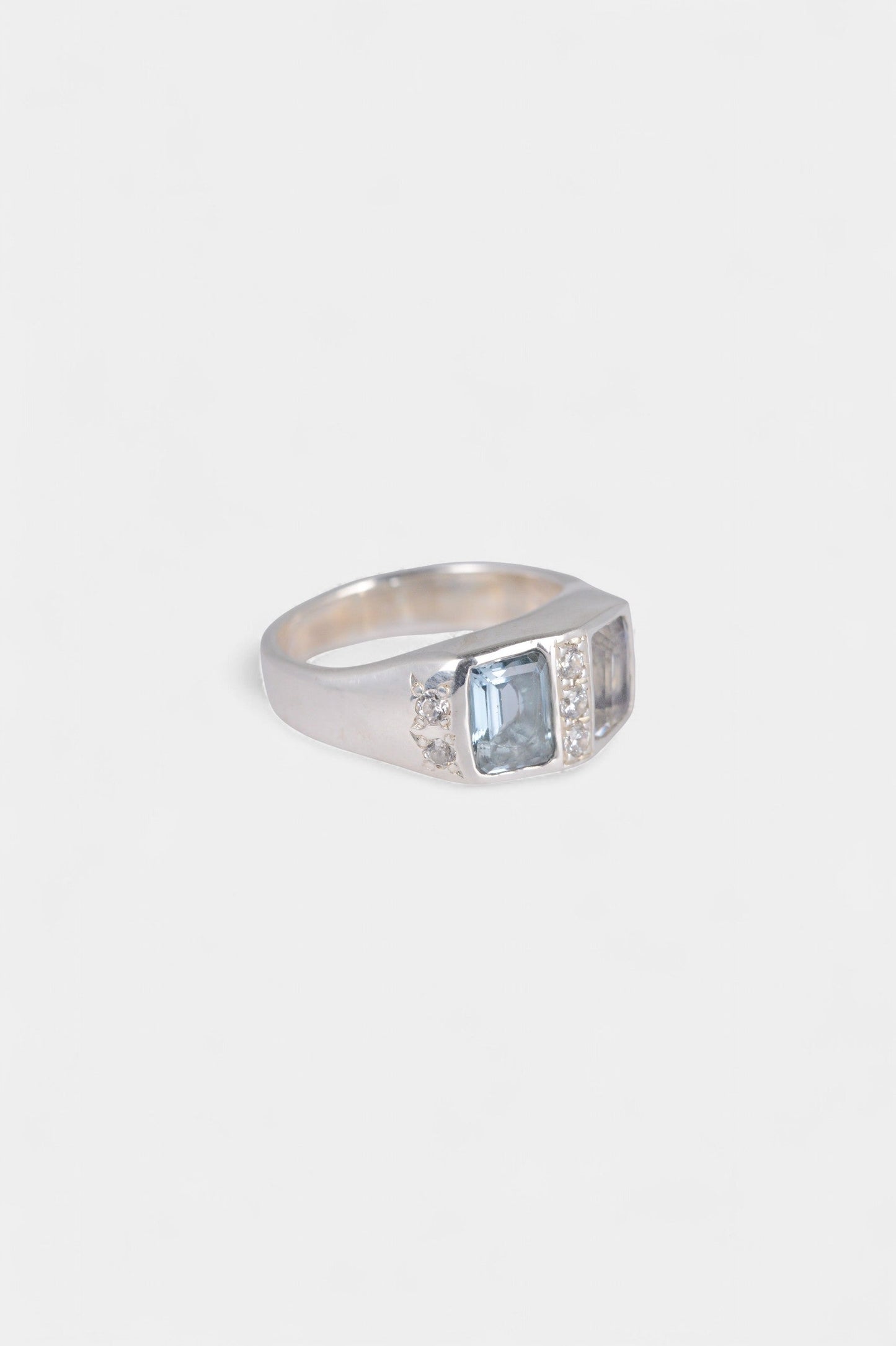 Moony Topaz Ring