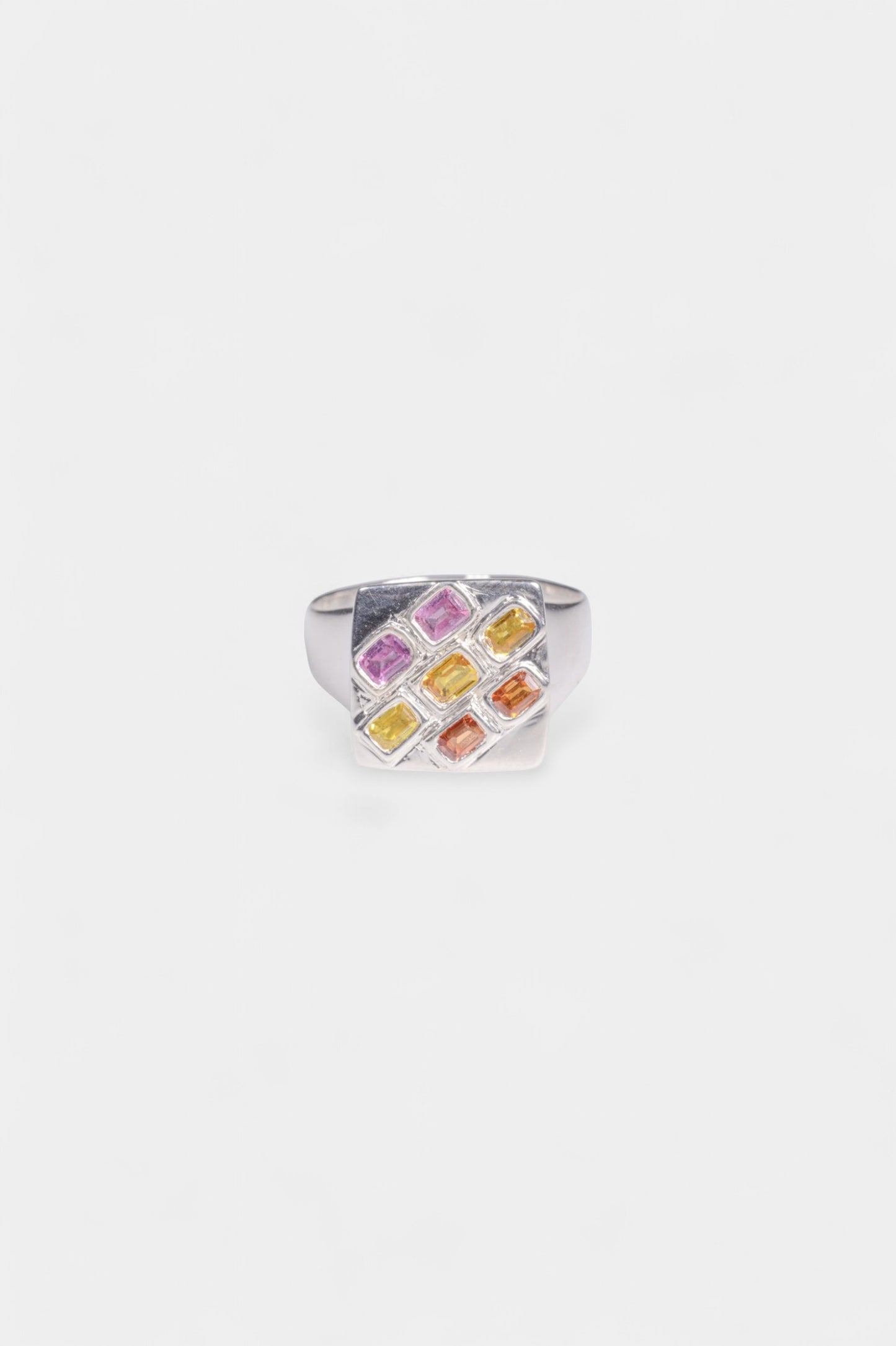 Backgammon Signet Ring