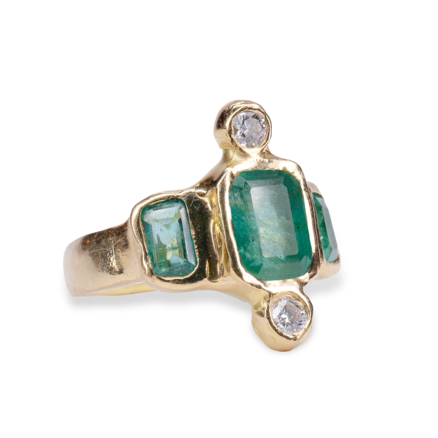 Tubby Emerald Ring